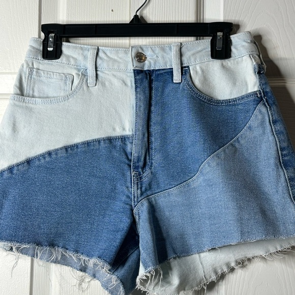 Hollister Blue and Light Blue Jean Shorts - Picture 4 of 14